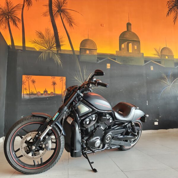 HARLEY DAVIDSON - Night Rod - Image 4