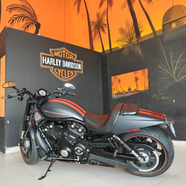 HARLEY DAVIDSON - Night Rod - Image 3